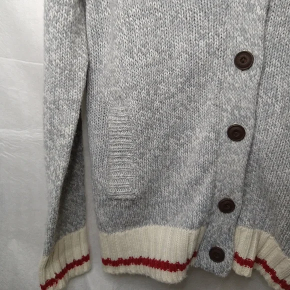 Amnesia Knit Sweater - Picture 6 of 11